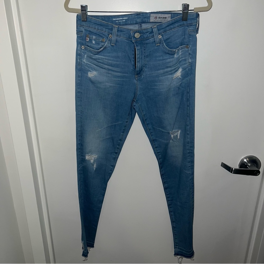 AG Mid Rise The Legging Ankle Skinny Jean